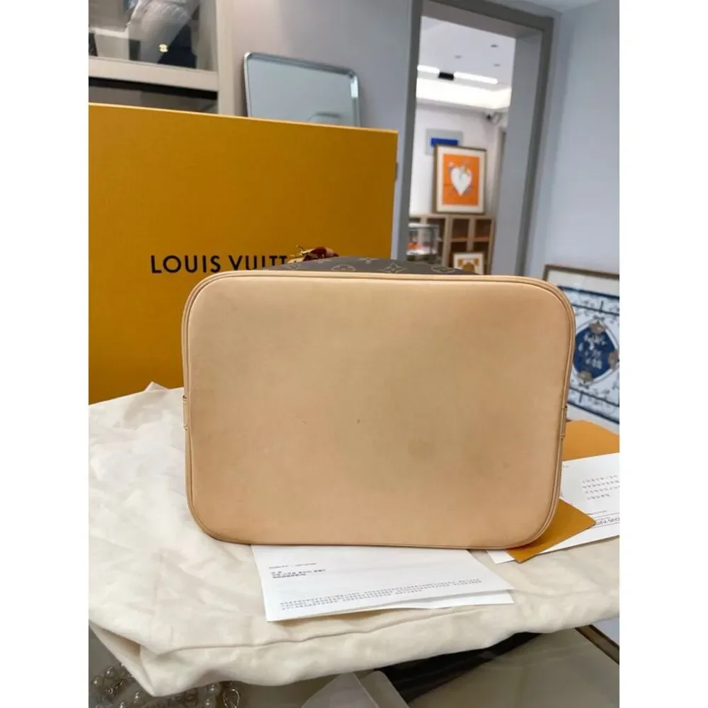 Louis Vuitton Women Pre-Loved Bag Very Good Condition